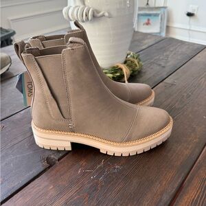 TOMS Women's Taupe Ankle Booties